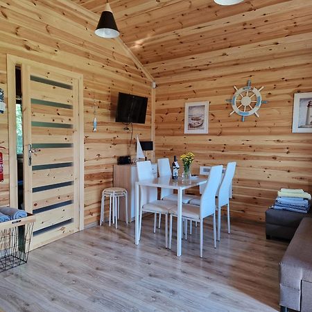Ranczo Wodnica - Domki Letniskowe, Domki Na Wylacznosc Ustka Kültér fotó